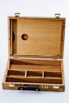 ������ ��